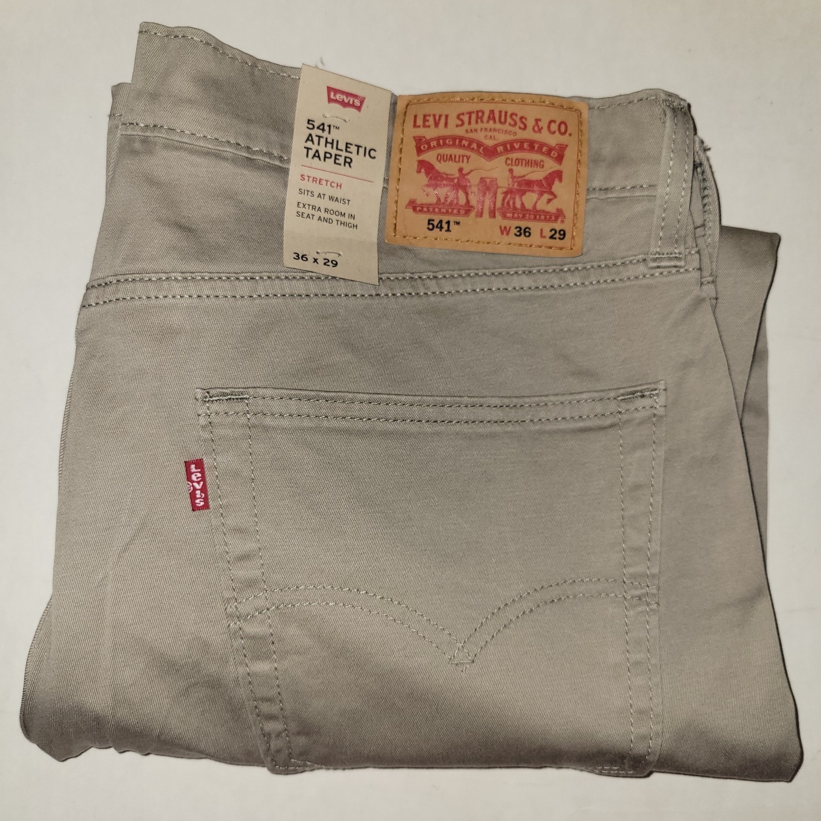 Nwt Levi Strauss 541 Athletic Taper Jeans Size 36x29 Beige Stretch Levi's